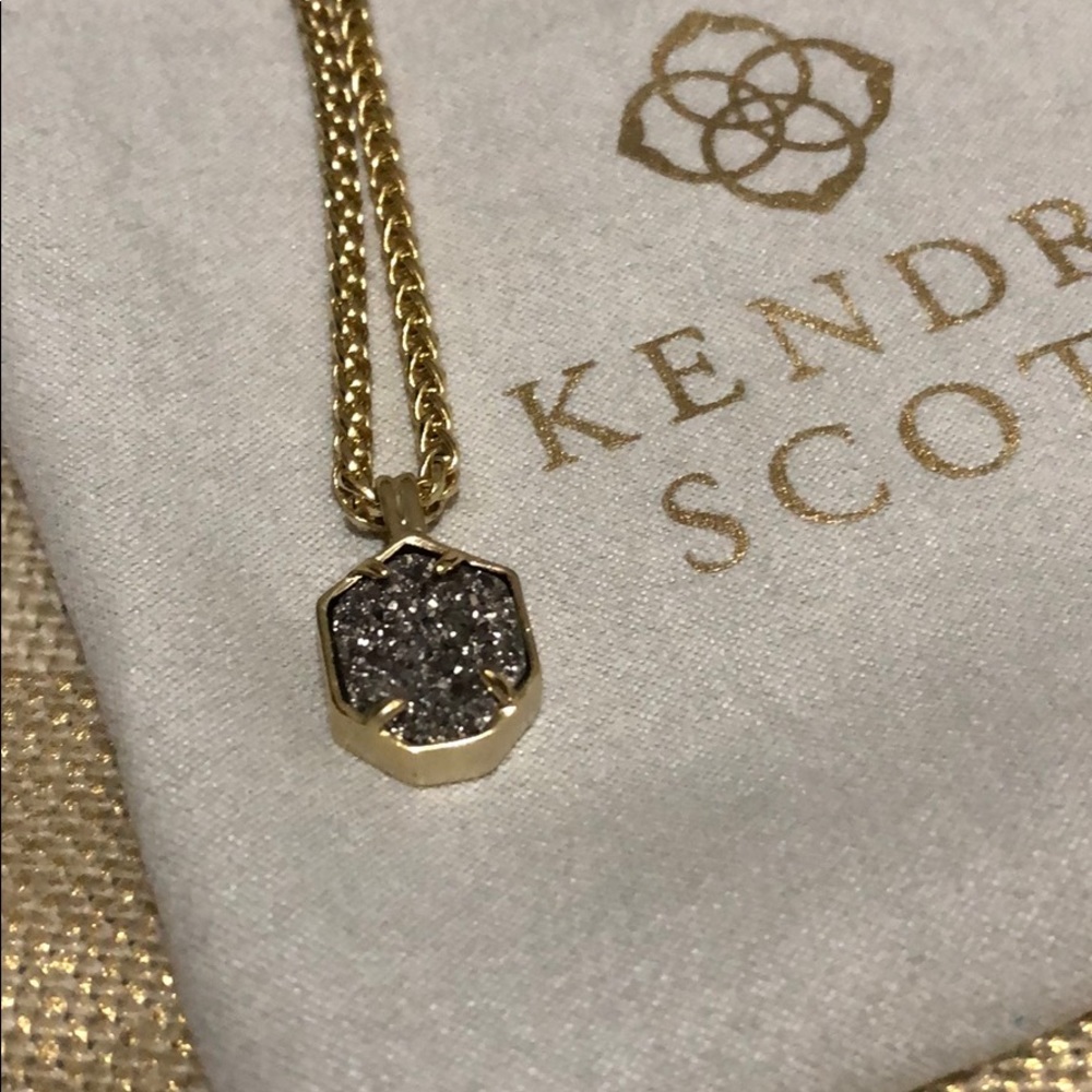 Kendra Scott Gold Hexagon Druzy Pendant Necklace with Gray Stone - Picture 3 of 3
